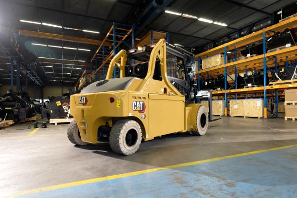 Elektryczny wózek widłowy czołowy CAT EP60-120N(H) - obrazek 5