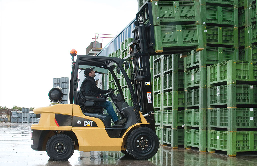Gazowy wózek widłowy czołowy LPG CAT GP15/18/20C/20/25/30/35N - obrazek 4