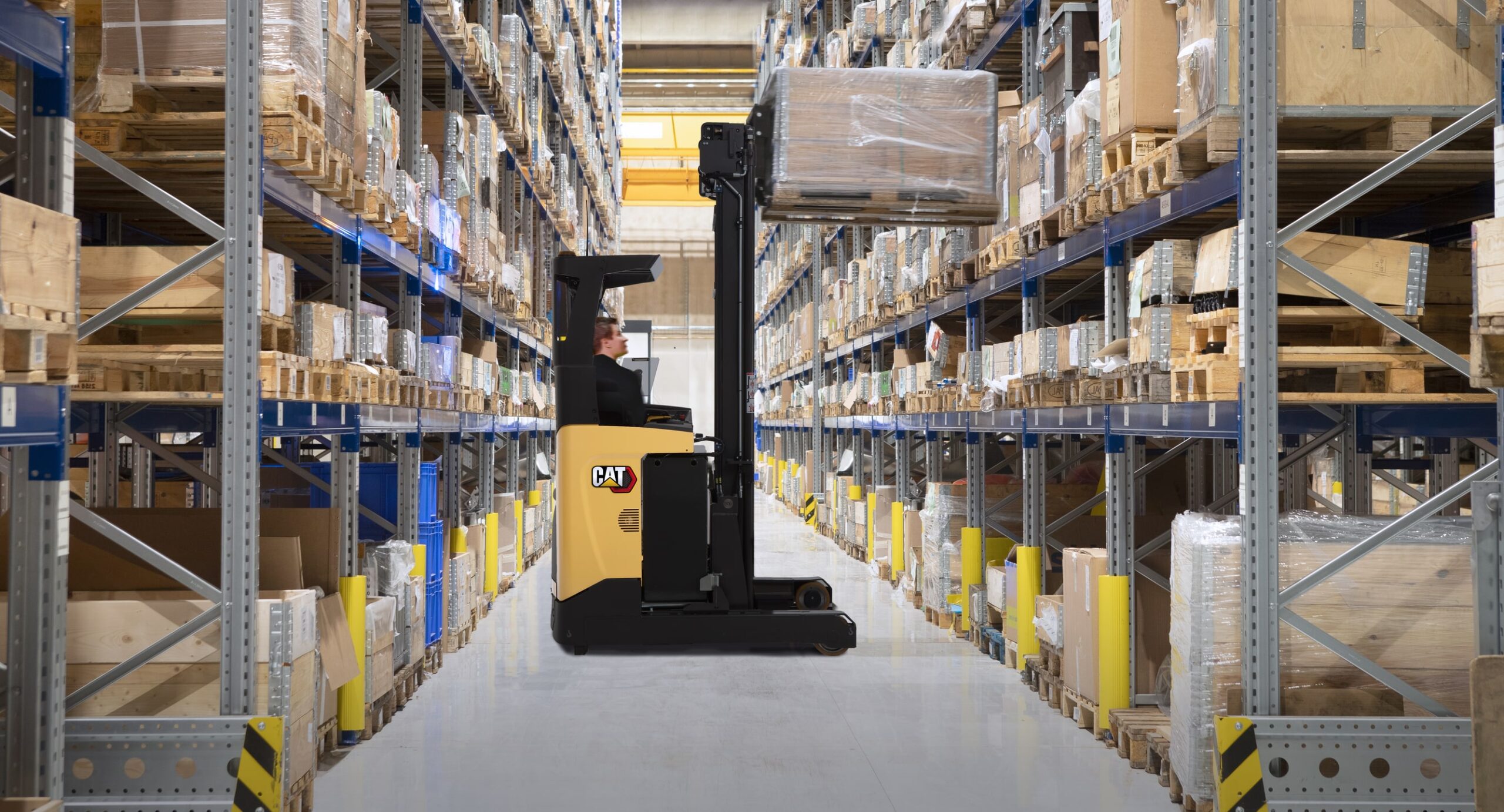 Elektryczny wózek reach truck CAT NR12-14N3(L)(C) - obrazek 5